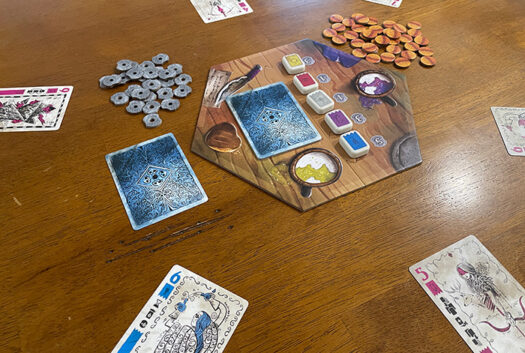 Thrones of Valeria card game