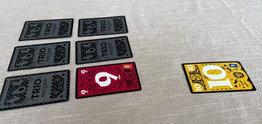 Trio card game